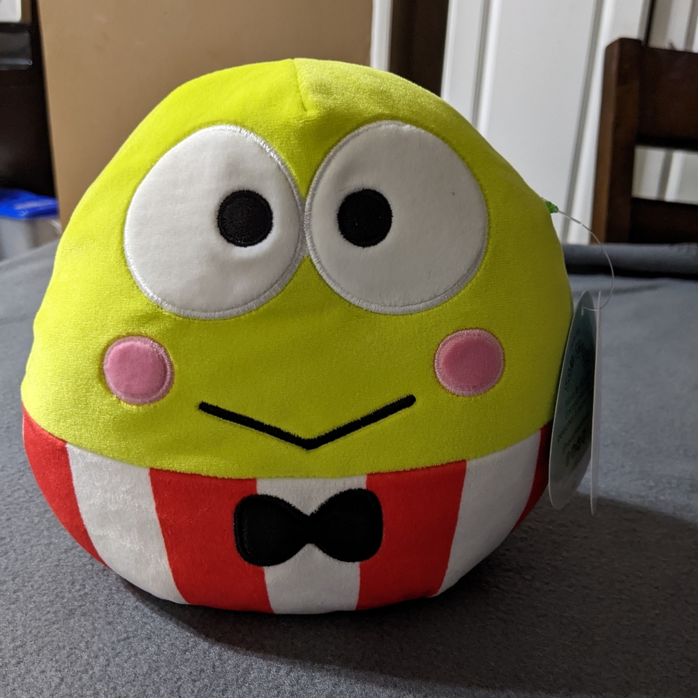 NWT Keroppi squishmallows 8" hello kitty green Sanrio